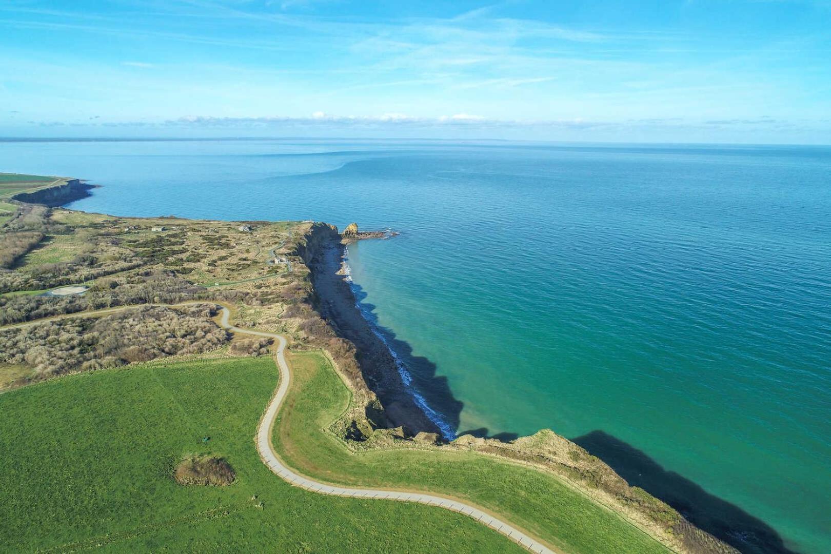 Gite 4 Personnes Avec Piscine Et Bain Nordique Proche Des Plages Du Debarquement Le Manoir  Экстерьер фото